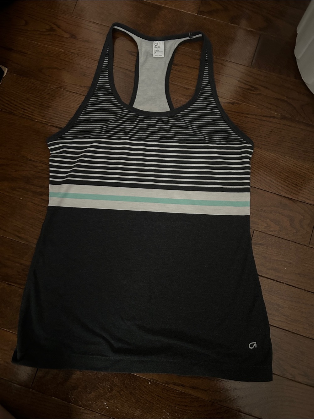 Gap Fit Breathe Tank Top - Size S